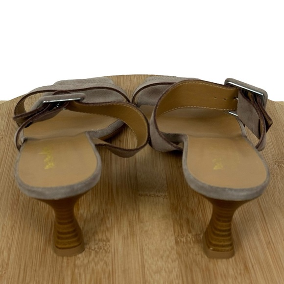 Coach and Four Made in Italy Taupe Suede Buckle Sandal Heels – Size 9 - Picture 5 of 10